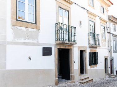 Contactos e Localização Exterior - A Burguesa - Castelo de Vide